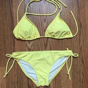 Swim - Swim suit in bright yellow Swim - Swim suit in bright yellow